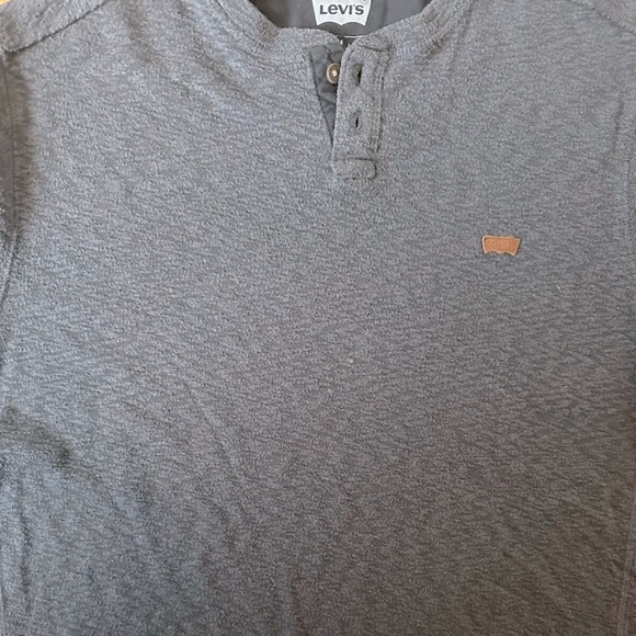Levi's™️ Henley T Shirt Top Mens Medium Grey Thermal Long Sleeve Casual Outdoor - Picture 3 of 4